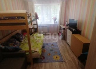 Продажа двухкомнатной квартиры, 56 м2, деревня Родина, Школьная улица, 1