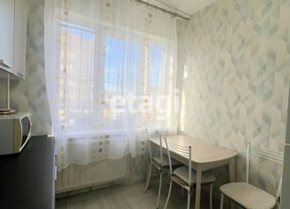 Сдам в аренду 2-комнатную квартиру, 52 м2, Санкт-Петербург, улица Маршала Новикова, 10к1