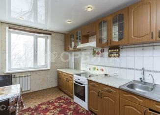 Продаю 2-комнатную квартиру, 65 м2, Тюменская область, улица Моторостроителей, 14