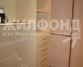 Сдается 2-ком. квартира, 42 м2, Новосибирск, Холодильная улица, 17, метро Площадь Гарина-Михайловского