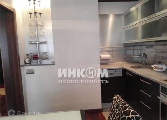 Сдам в аренду двухкомнатную квартиру, 52 м2, Москва, Витебская улица, 3к1, Витебская улица