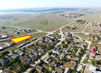 Продажа участка, 32 сот., село Каменоломня, улица Петриченко