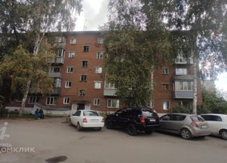 Продаю 2-ком. квартиру, 31.4 м2, Новоалтайск, 7-й микрорайон, 17