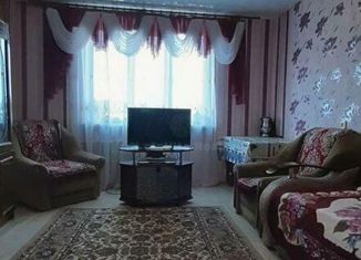 Продается 2-комнатная квартира, 55 м2, село Дальнее, село Дальнее, 16