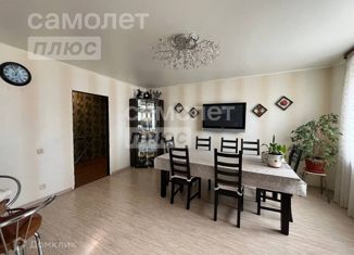 Продается 4-ком. квартира, 120.7 м2, Республика Башкортостан, улица Артёма, 146