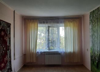 Продажа 2-ком. квартиры, 46 м2, Тверь, улица Орджоникидзе, 40/76