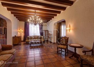 Продаю дом, 980 м2, посёлок Барвиха