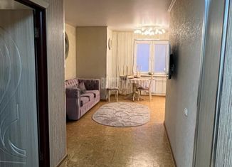 Продаю трехкомнатную квартиру, 94.9 м2, Миасс, улица 8 Июля, 10А