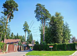 Продам дом, 385 м2, поселок Горки-2