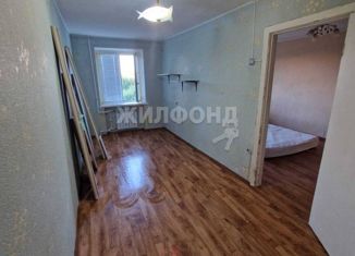 Продажа 2-ком. квартиры, 43 м2, Астрахань, Боевая улица, 65