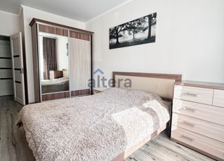 Продаю 3-ком. квартиру, 75 м2, Казань, Советский район, улица Зур Урам, 7А