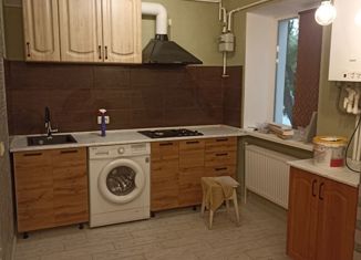 Продам 2-ком. квартиру, 45 м2, Джанкой, улица Ленина, 56