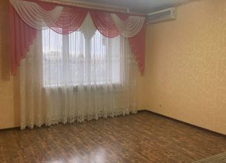 Продается двухкомнатная квартира, 61 м2, Астраханская область, площадь Карла Маркса, 33к1