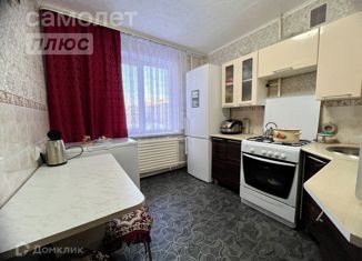 4-комнатная квартира на продажу, 73.6 м2, Нефтекамск, улица Ленина, 33Б