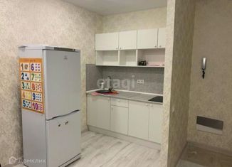 Продам 1-ком. квартиру, 33.7 м2, Казань, улица Азата Аббасова, 23А, ЖК Весна 2