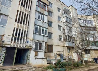 2-ком. квартира на продажу, 50 м2, Красноперекопск, улица Калинина, 6