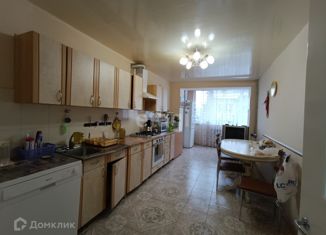 Продаю пятикомнатную квартиру, 187 м2, Ессентуки, улица Маяковского, 15