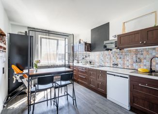 Продам 2-комнатную квартиру, 56.5 м2, Санкт-Петербург, проспект Испытателей, 33, проспект Испытателей