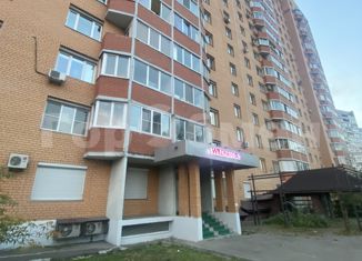 Продажа 2-комнатной квартиры, 65.6 м2, Троицк, Академическая площадь, 4