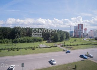 Продажа 3-комнатной квартиры, 62.4 м2, Кемерово, улица Серебряный Бор, 11