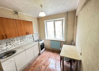 Продам 1-ком. квартиру, 32 м2, Ижевск, улица Труда, 34, Устиновский район