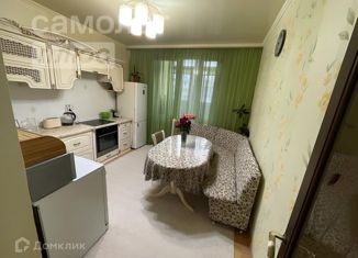 Продается 2-комнатная квартира, 78 м2, Ставропольский край, улица Пирогова, 78