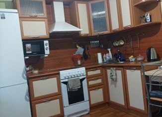 Сдам в аренду однокомнатную квартиру, 35 м2, Тюмень, Широтная улица, 126к1