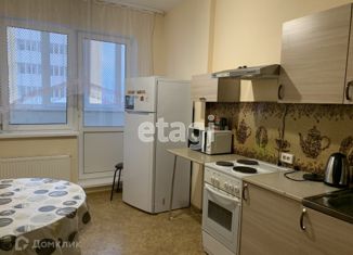 Аренда 3-комнатной квартиры, 80 м2, Тобольск, 15-й микрорайон, 30