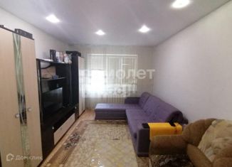 Трехкомнатная квартира на продажу, 76.6 м2, Когалым, Олимпийская улица, 25