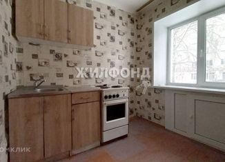 Продается двухкомнатная квартира, 42 м2, Обь, Строительная улица, 5