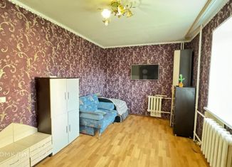 Продается 2-ком. квартира, 54.4 м2, Лангепас, улица Мира, 46