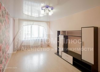 Продается трехкомнатная квартира, 71.5 м2, Вологда, улица Гагарина, 80