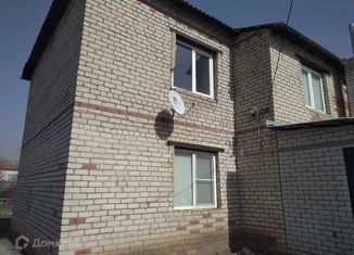 Продаю четырехкомнатную квартиру, 101 м2, Калач-на-Дону, Калачевская улица, 39