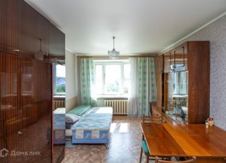 Продаю 1-комнатную квартиру, 17.5 м2, Тюмень, улица 50 лет Октября, 63А