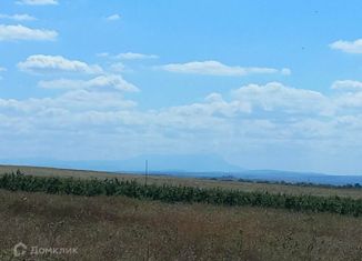 Продаю земельный участок, 15 сот., село Береговое, Центральная улица, 25