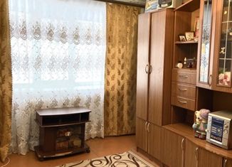 Продаю 2-ком. квартиру, 34.6 м2, Зеленодольск, улица Татарстан, 25