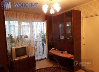 Продажа четырехкомнатной квартиры, 62 м2, Нижний Новгород, улица Баренца, 22, улица Баренца