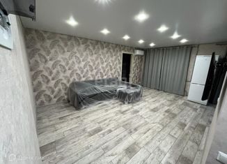 Аренда двухкомнатной квартиры, 44 м2, Челябинск, Тракторозаводский район, Салютная улица, 26