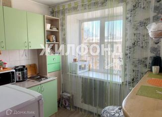 Продам квартиру студию, 31 м2, Прокопьевск, проспект Ленина, 11