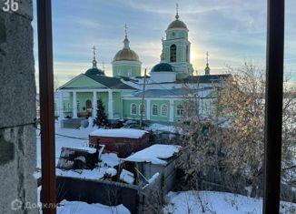 Продам дом, 300 м2, Полевской, улица Розы Люксембург, 1