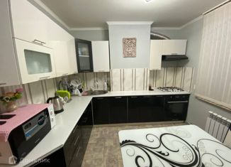 Продается 2-ком. квартира, 51.6 м2, Бахчисарай, Строительная улица, 12