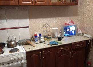 Комната в аренду, 46 м2, Москва, улица Бехтерева, 51к2, район Царицыно