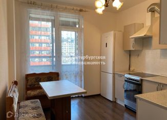 Продается однокомнатная квартира, 32.3 м2, Санкт-Петербург, проспект Ветеранов, 175к4, ЖК Солнечный Город