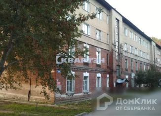 Продажа комнаты, 38 м2, Новосибирск, Тополёвая улица, 19, метро Берёзовая роща