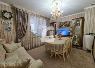 Продам 3-комнатную квартиру, 110 м2, Краснодар, Российская улица, 72/1к1, микрорайон район 40 лет Победы