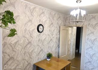 Трехкомнатная квартира на продажу, 74.4 м2, Новосибирск, улица Дуси Ковальчук, 65, метро Гагаринская