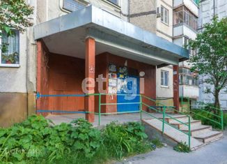 Продается трехкомнатная квартира, 62 м2, Липецк, улица Я.А. Берзина, 4