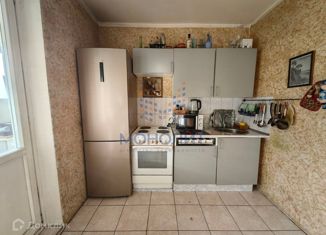 Продам 2-комнатную квартиру, 54 м2, Москва, улица Брусилова, 31, улица Брусилова