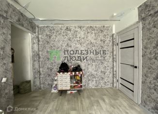 2-комнатная квартира на продажу, 45 м2, Иркутская область, 13-й микрорайон, 7