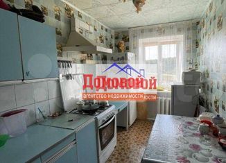 Продажа четырехкомнатной квартиры, 80 м2, Белебей, улица Революционеров, 38